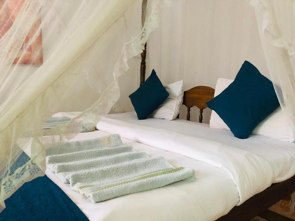 Imaginea Serendipity Beach Hotel 3*