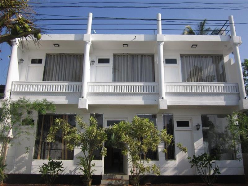 Imaginea White Surfing Beach 2*