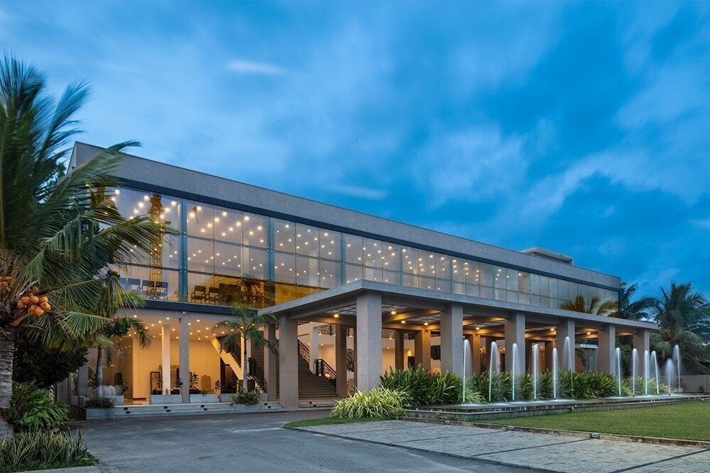 Hotel Saffron Beach 3*