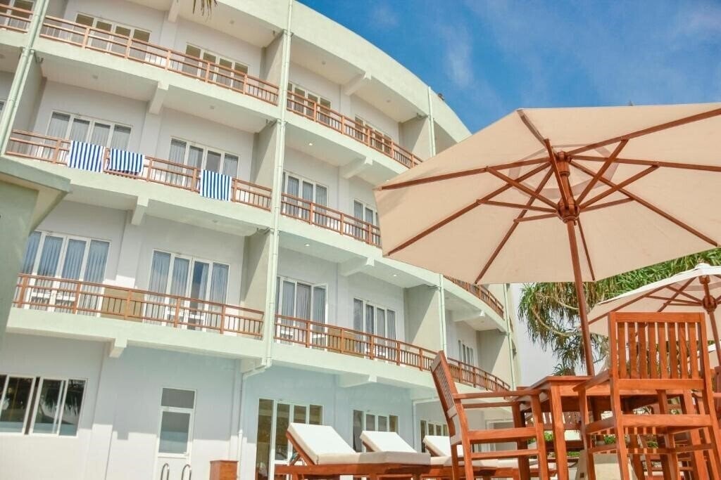 Hotel Refresh Blue 4*