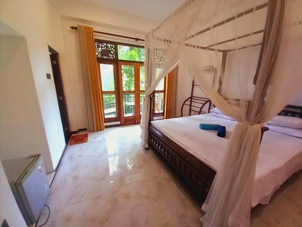 Fotografii Mount Edge Villa 3*