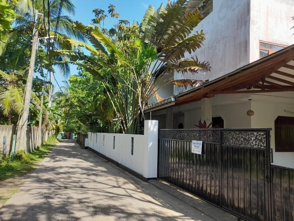 Hotel Mealanie's House 3*