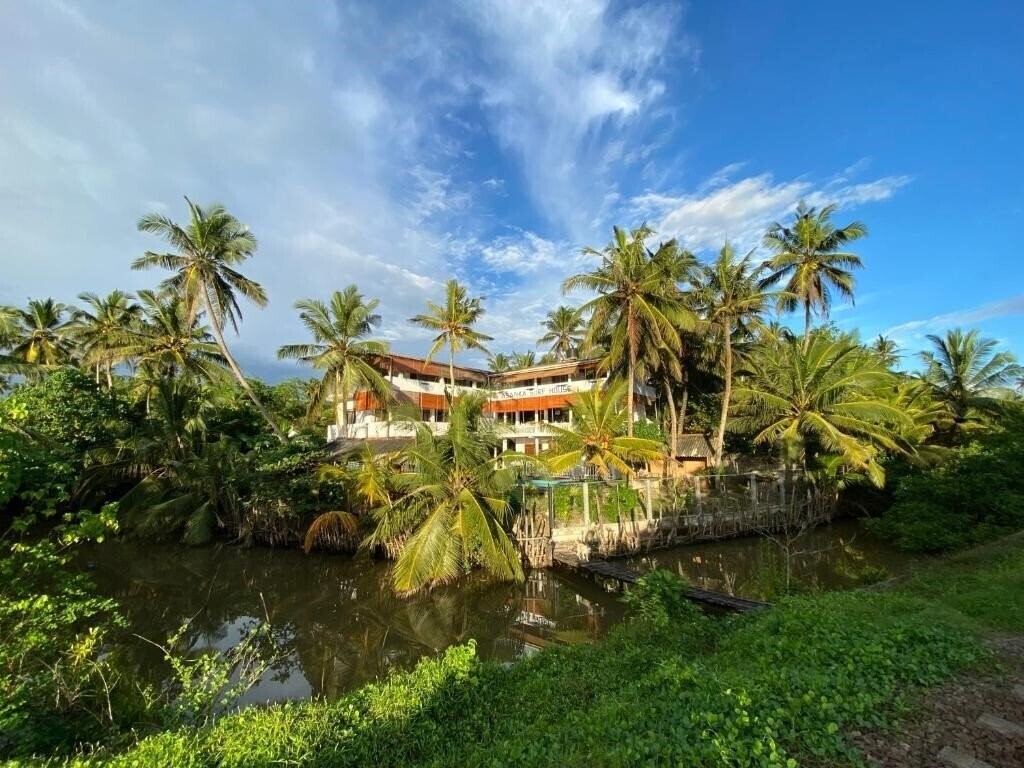 Imaginea Asanka Surf House отель без категории