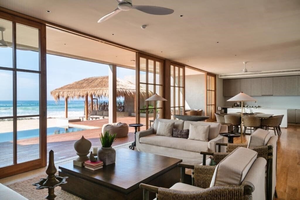 Отель The Six отель без категории