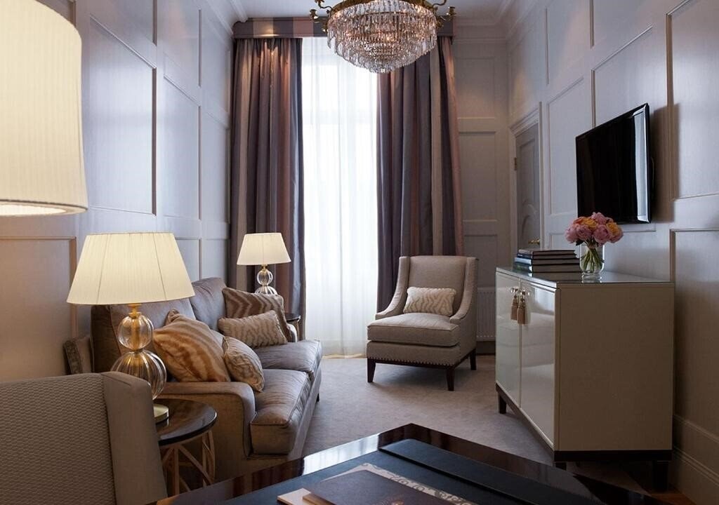 Imaginea Grand Hotel 5*