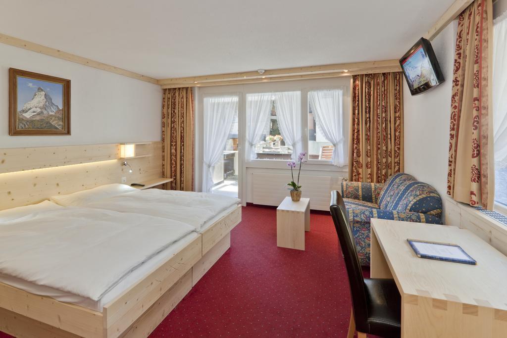 Fotografii Matterhornblick 3*