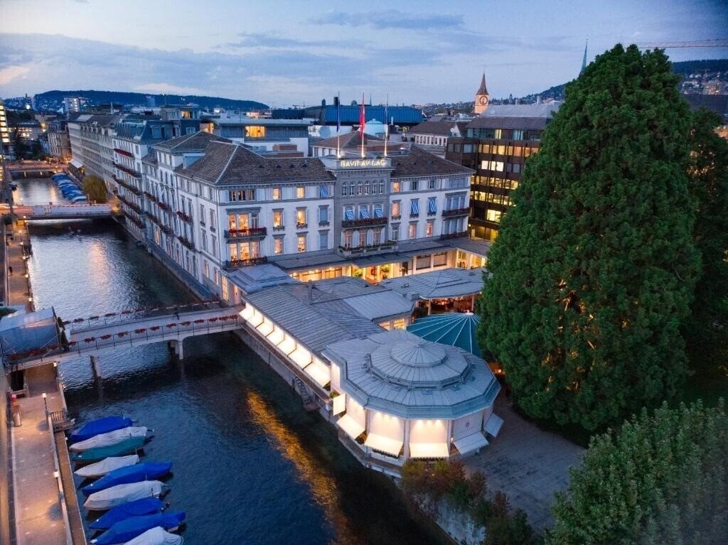 Hotel Baur au Lac 5*