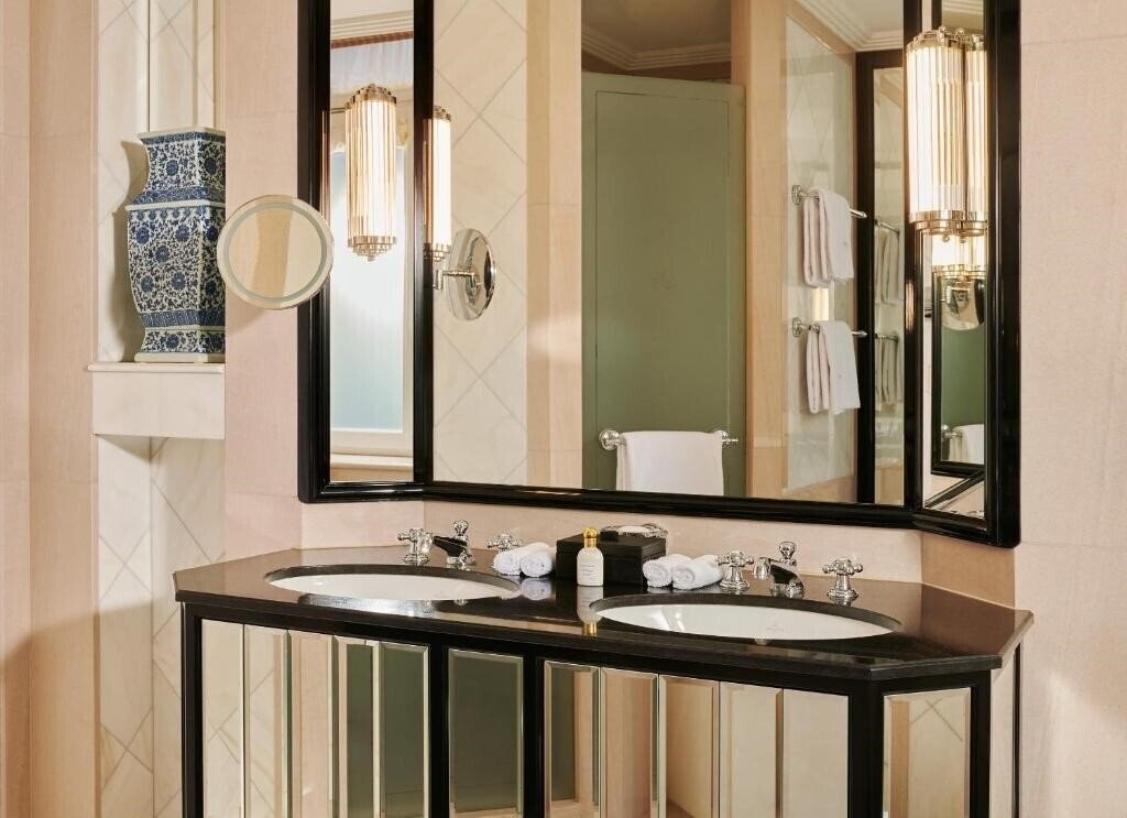 Imaginea Baur au Lac 5*