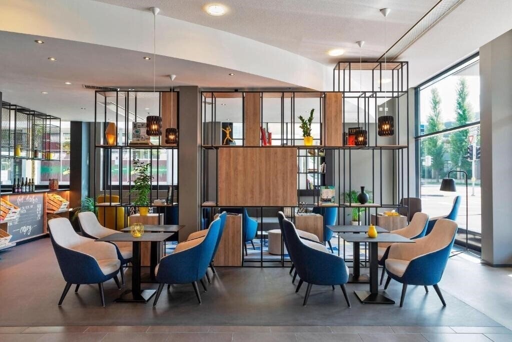 Изображение Courtyard By Marriott 4*