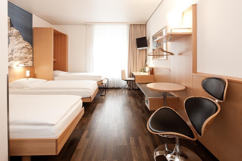 Fotografii Basilea Swiss Quality Zurich 3*