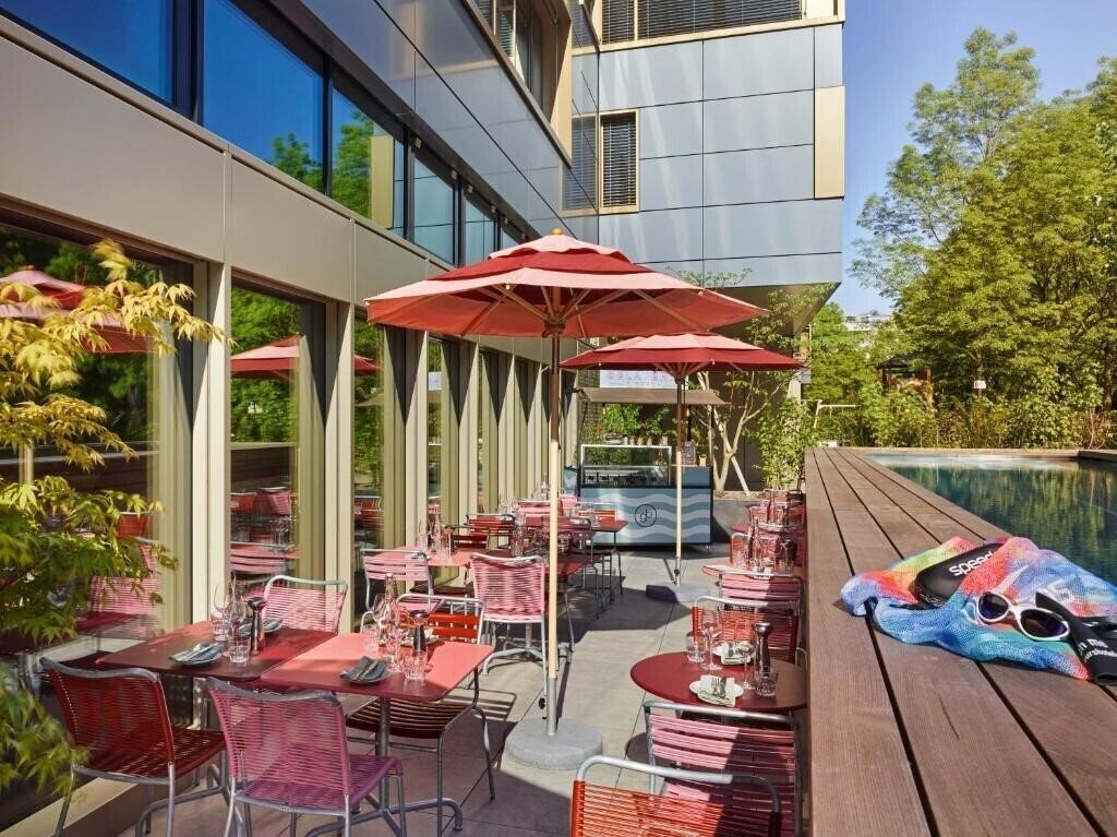 Картинка 25hours Hotel Zurich West (ex. 25 Hours Zurich West) 4*