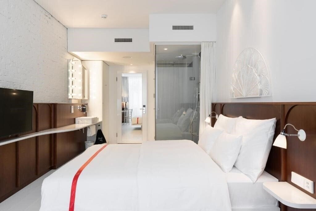 Imaginea Ruby Mimi Hotel Zurich 4*
