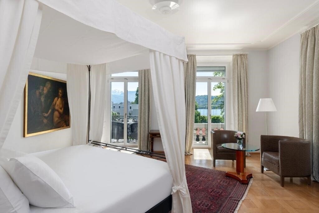 Фото Grand Hotel Europe 4*