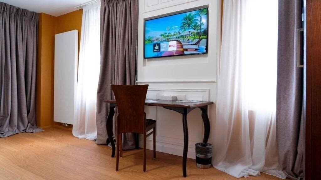 Imaginea Helvetie 3*