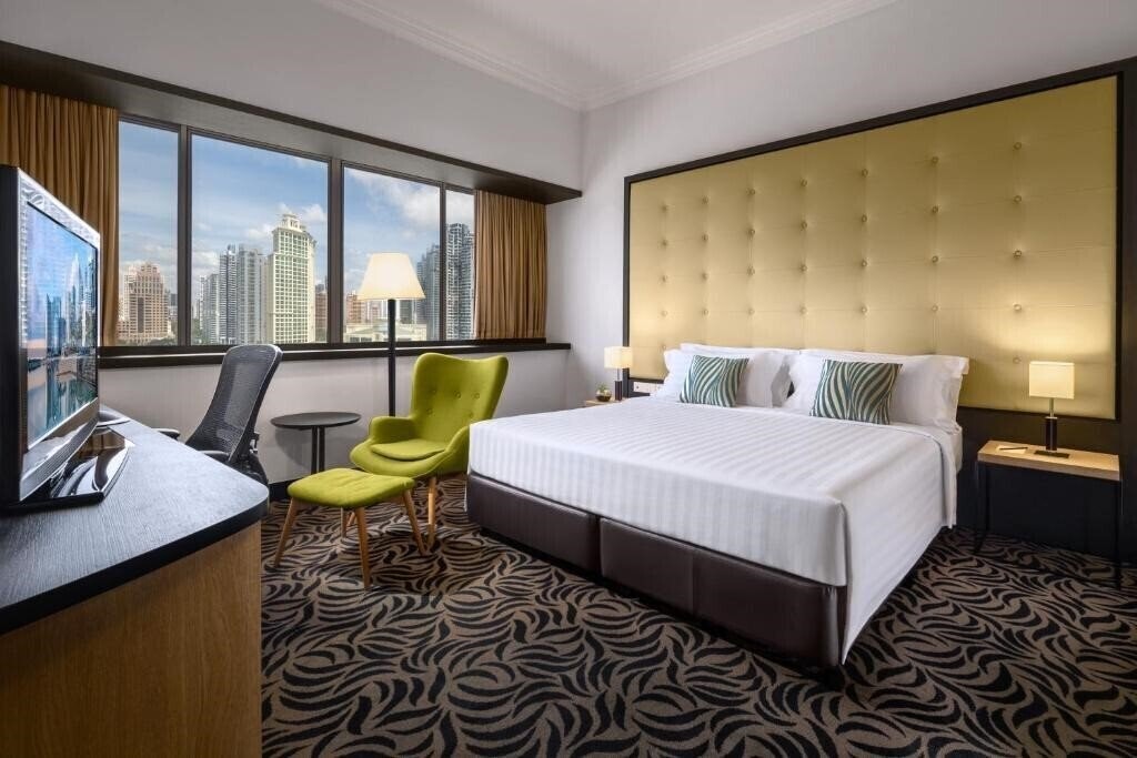 Fotografii Furama Riverfront 4*