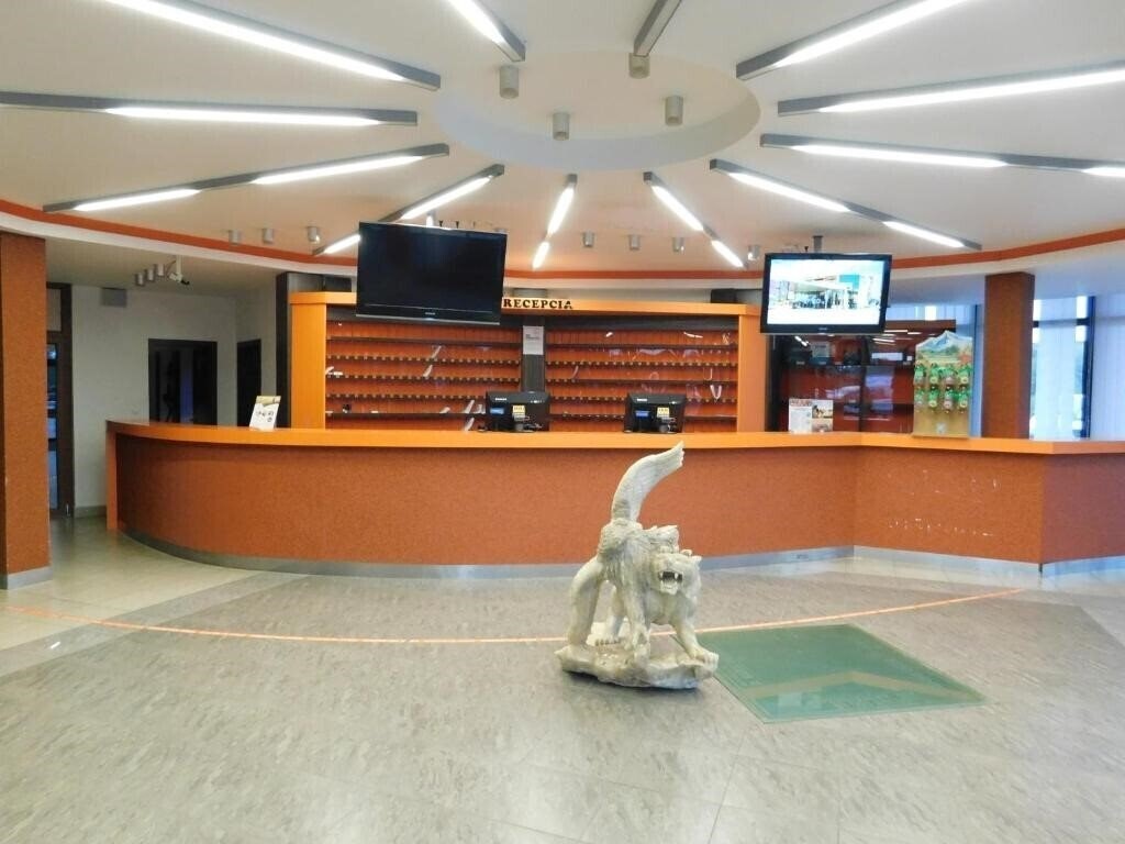 Imaginea Besenova Hotel 3*