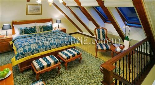 Отель Arcadia 5*