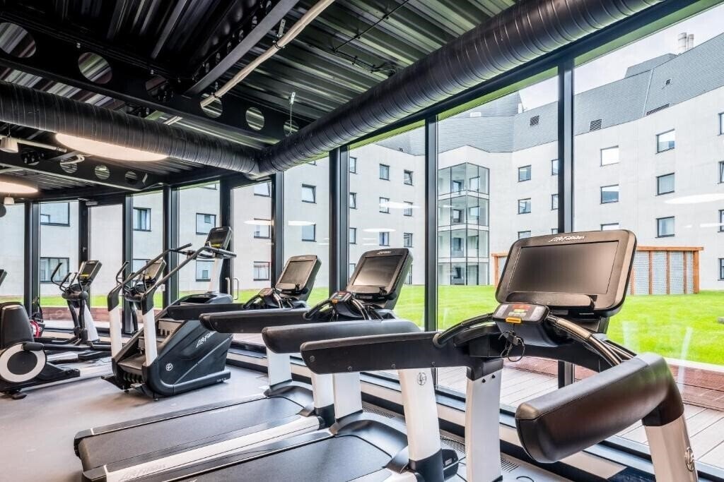 Imaginea Park Inn Danube 4*