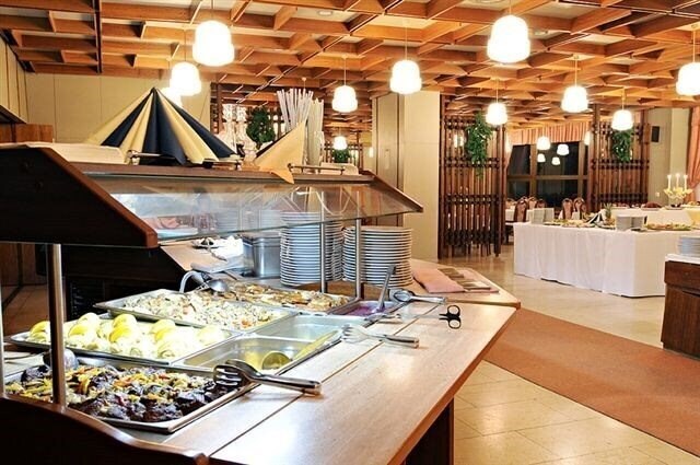 Imaginea Hutnik I 3*