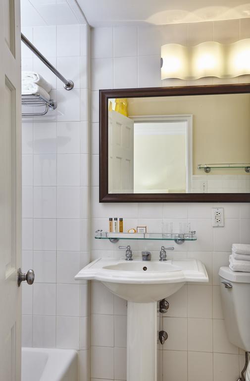 Imaginea Sea View Hotel 4*