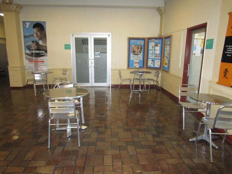 Fotografii Ymca Flushing - Shared Bath - Bano Compartido 1*