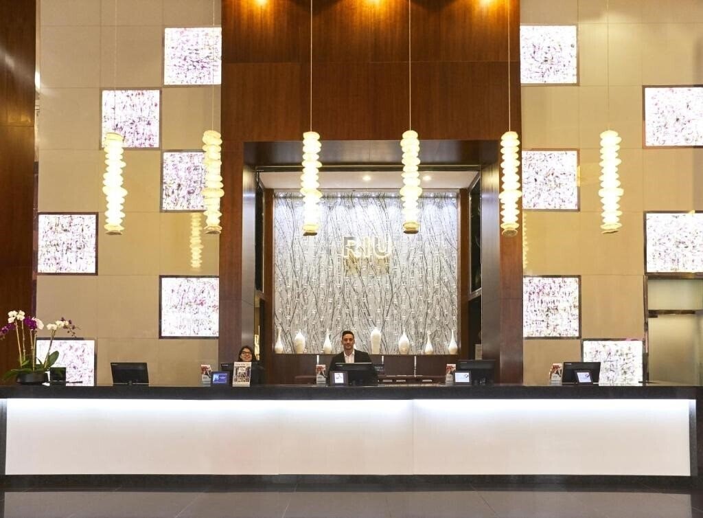 Imaginea Riu Plaza New York Times Square 4*