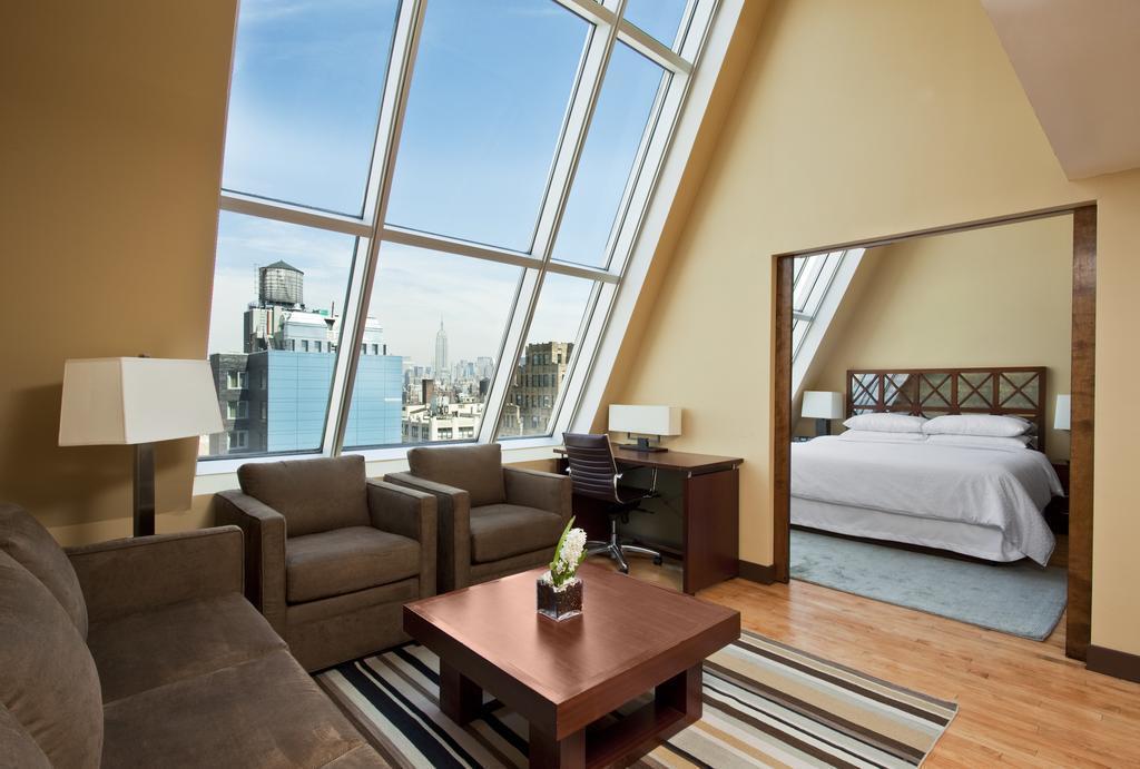 Hotel Four Points By Sheraton Manhattan Soho Village 3*