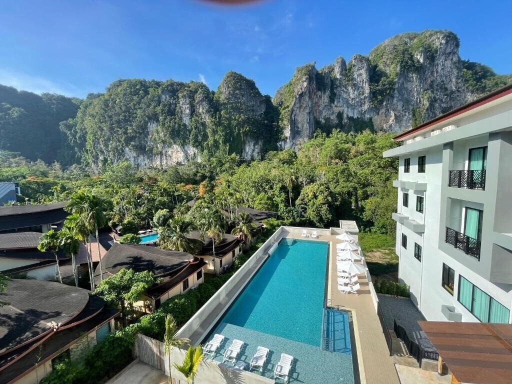 Hotel Keereen Resort Ao Nang 4*