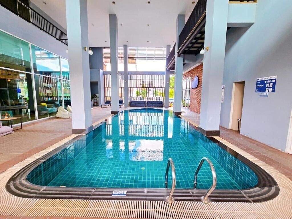 Imaginea Demeter Residences Suites Bangkok 3*