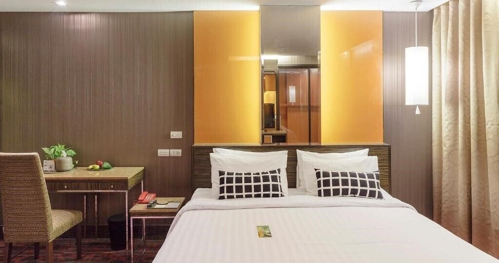 Отель Tango Vibrant Living Place 3*