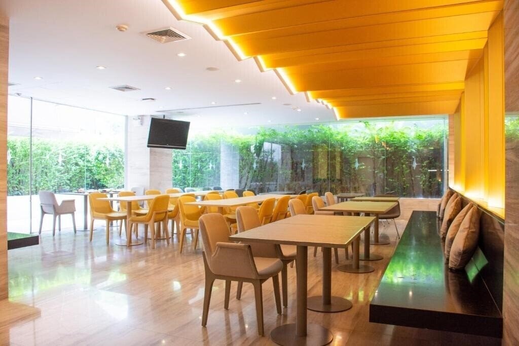 Изображение Tango Vibrant Living Place 3*