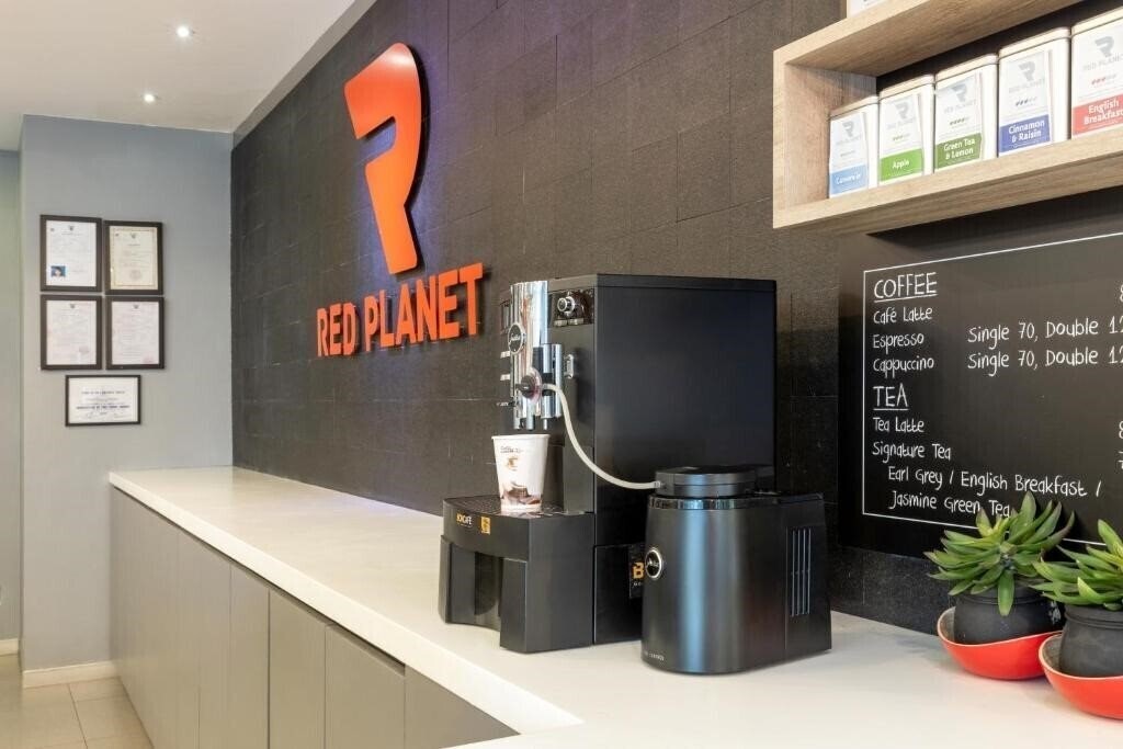 Imaginea Red Planet Surawong 3*