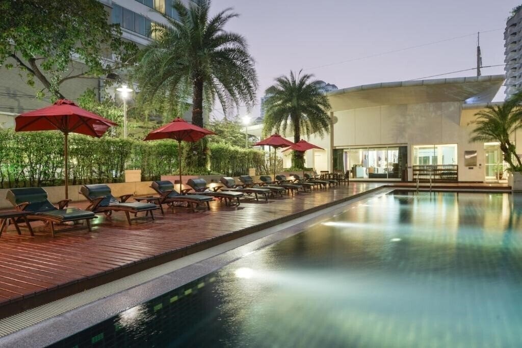 Hotel Centre Point Serviced Apartment Thong Lo 4*