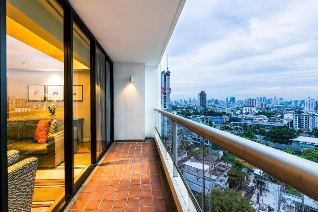 Imaginea Chatrium Residence Bangkok-Sathon 4*