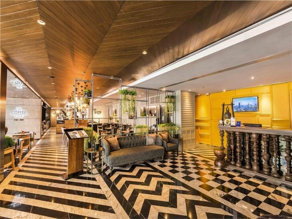 Картинка Maitria Hotel Sukhumvit 4*