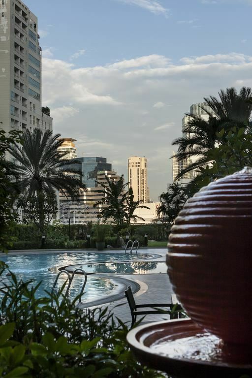 Hotel Rembrandt Towers Serviced Apartment 4*