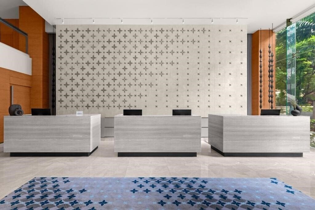 Imaginea Courtyard Marriott 5*