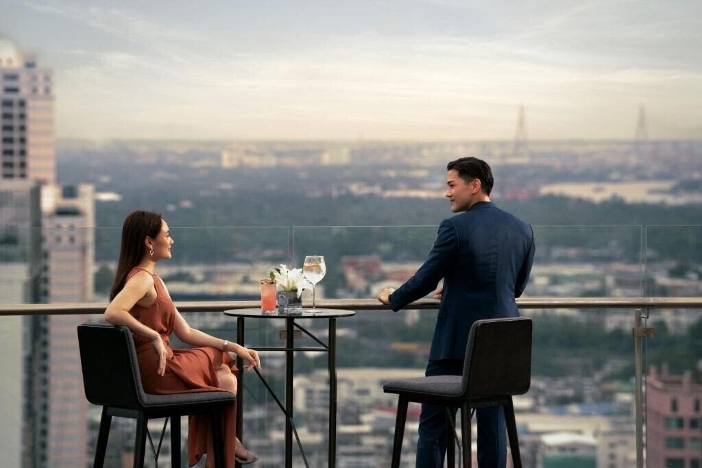 Фото Marriott Marquis Queen'S Park 5*