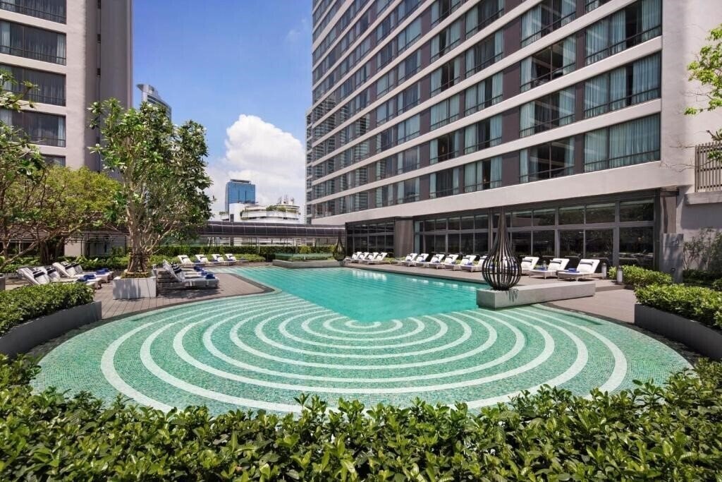 Фотография Marriott Marquis Queen'S Park 5*