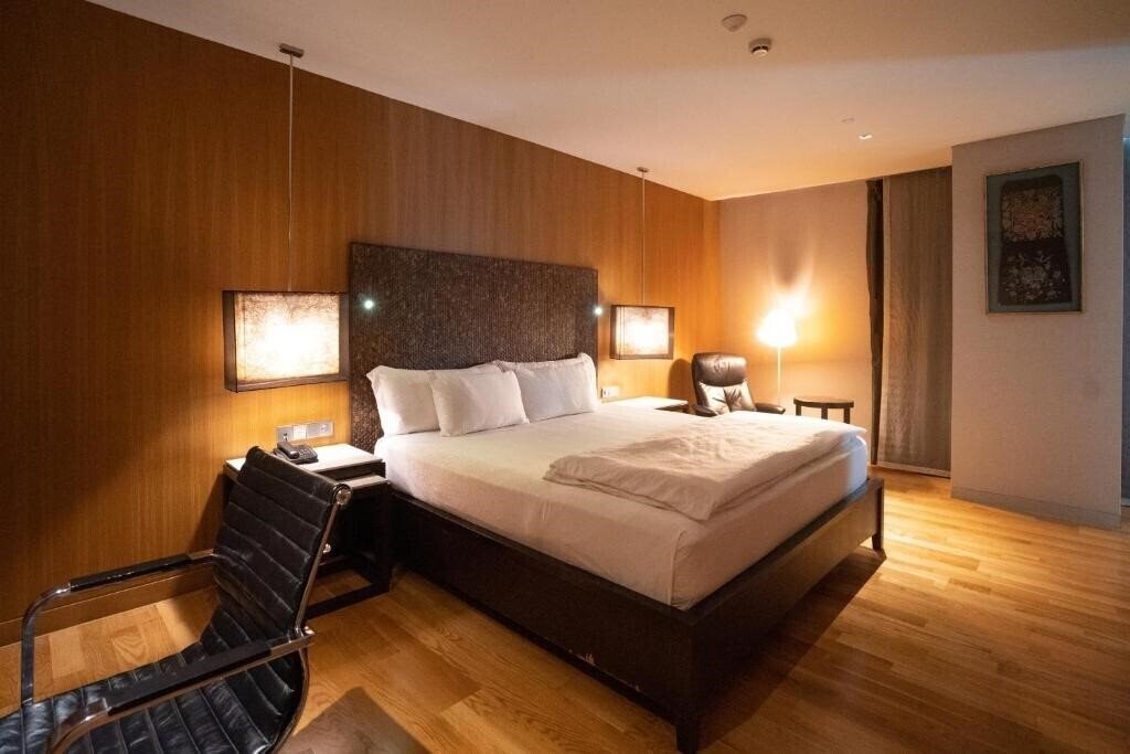 Imaginea TUI BLUE Maduzi Hotel Bangkok 4*