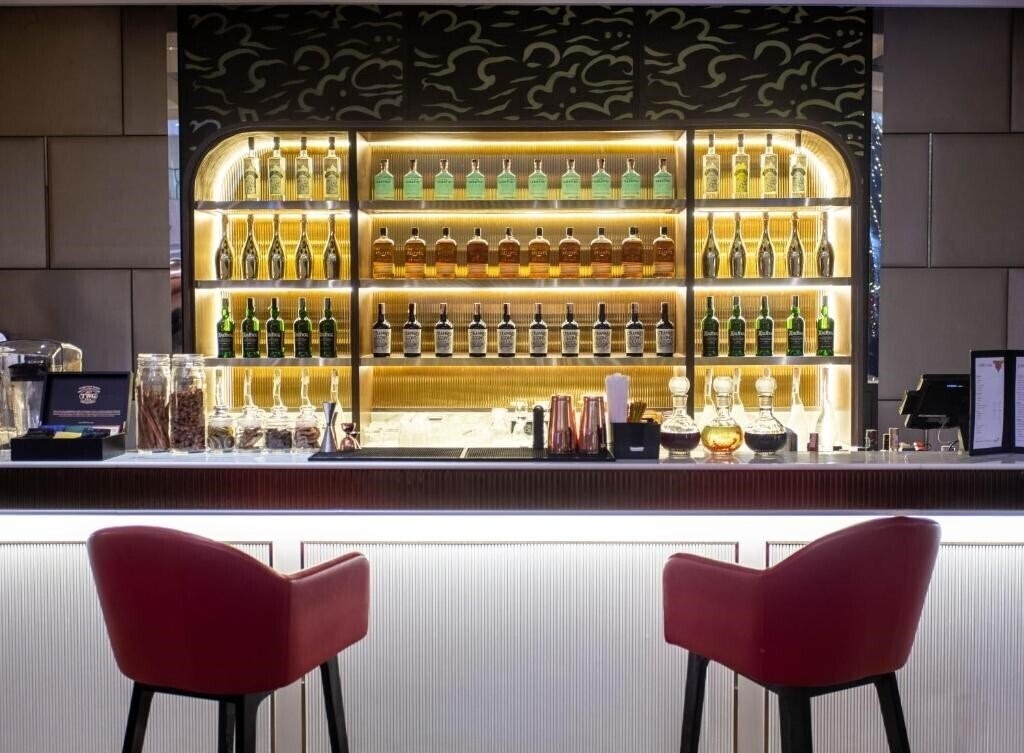 Imaginea Amari Watergate 5*