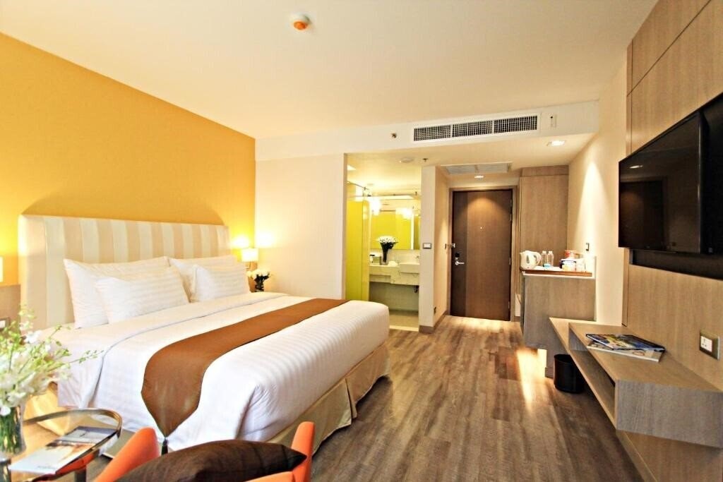 Imaginea Bangkok Midtown Hotel 4*