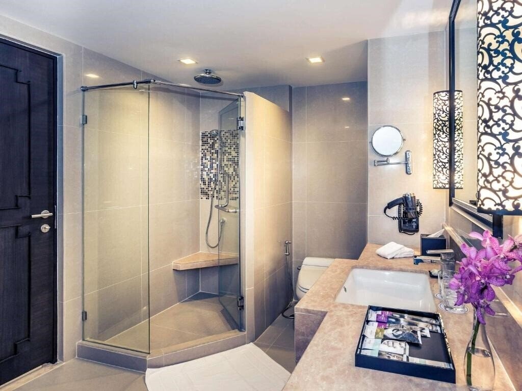 Фото Mercure Bangkok Sukhumvit 11 4*