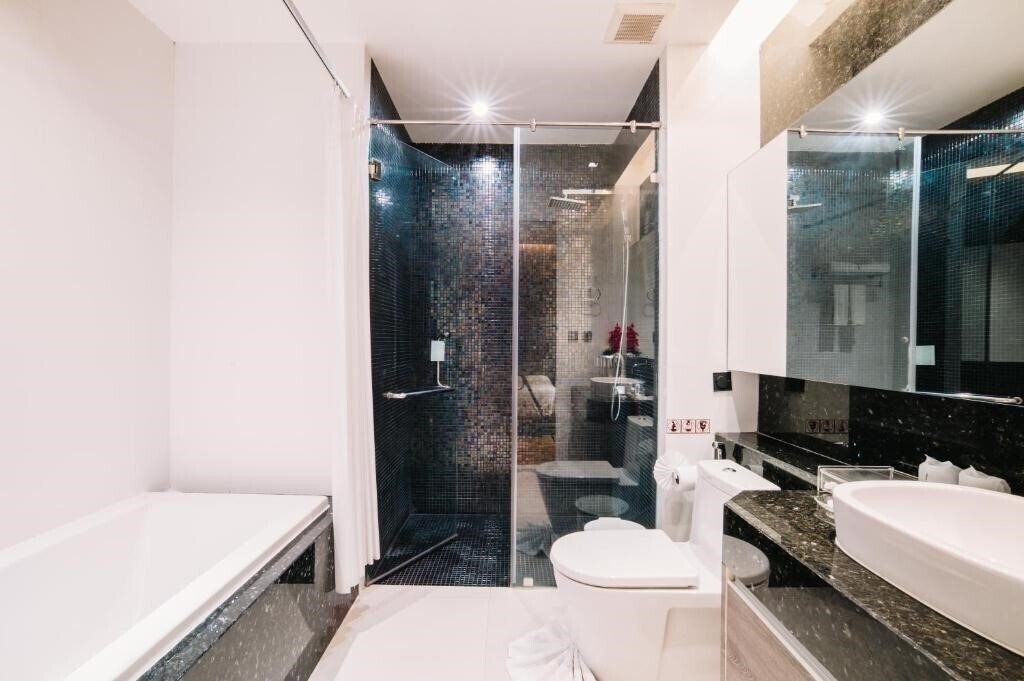 Fotografie The Vertical Suite Hotel 4*