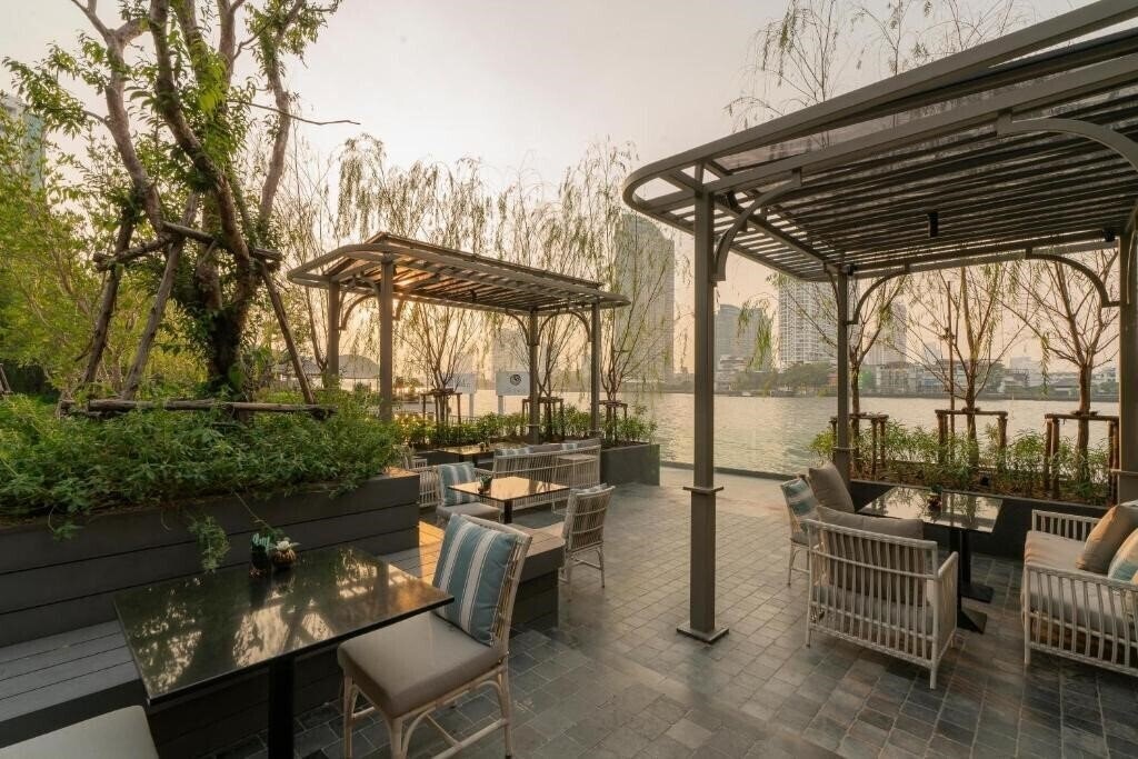 Imaginea The Salil Hotel Riverside Bangkok 5*