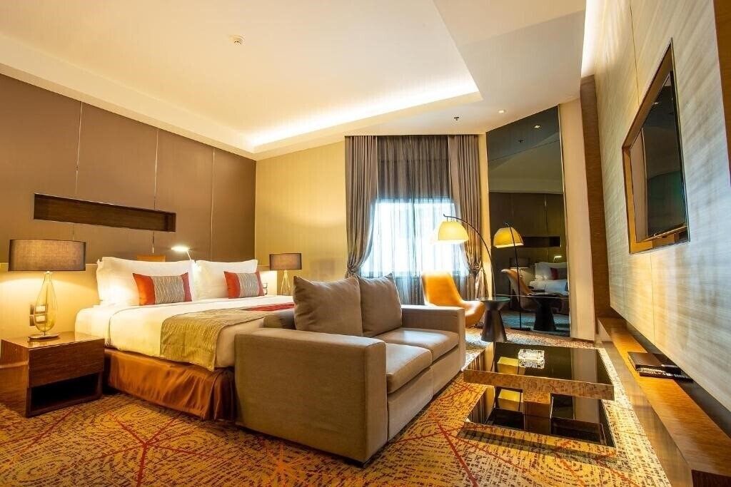 Imaginea Graceland Bangkok By Grace Hotel 4*