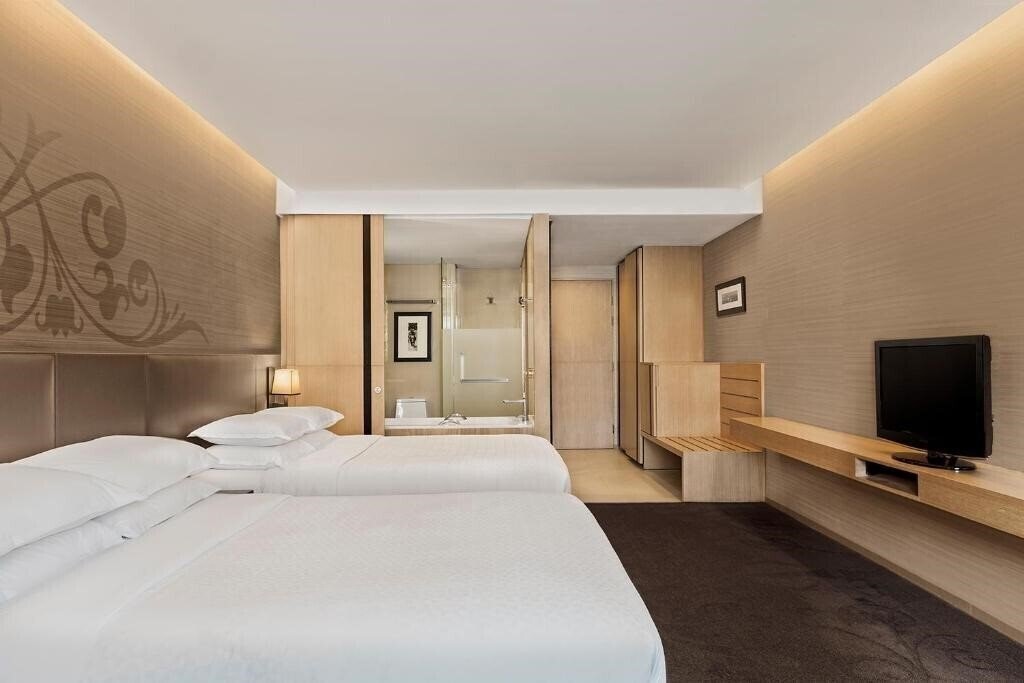 Фотография Four Points By Sheraton Bangkok 4*