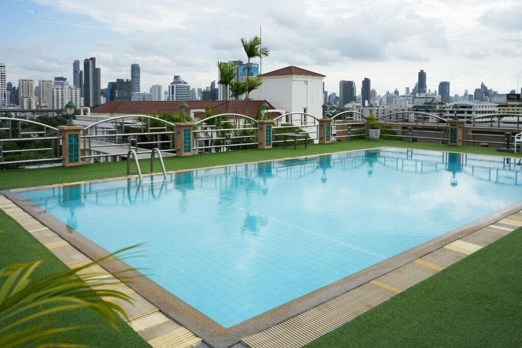 Fotografii Royal Suite Bangkok 4*