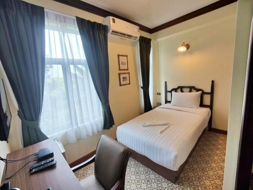 Imaginea Baan Chao Khun Hotel 4*