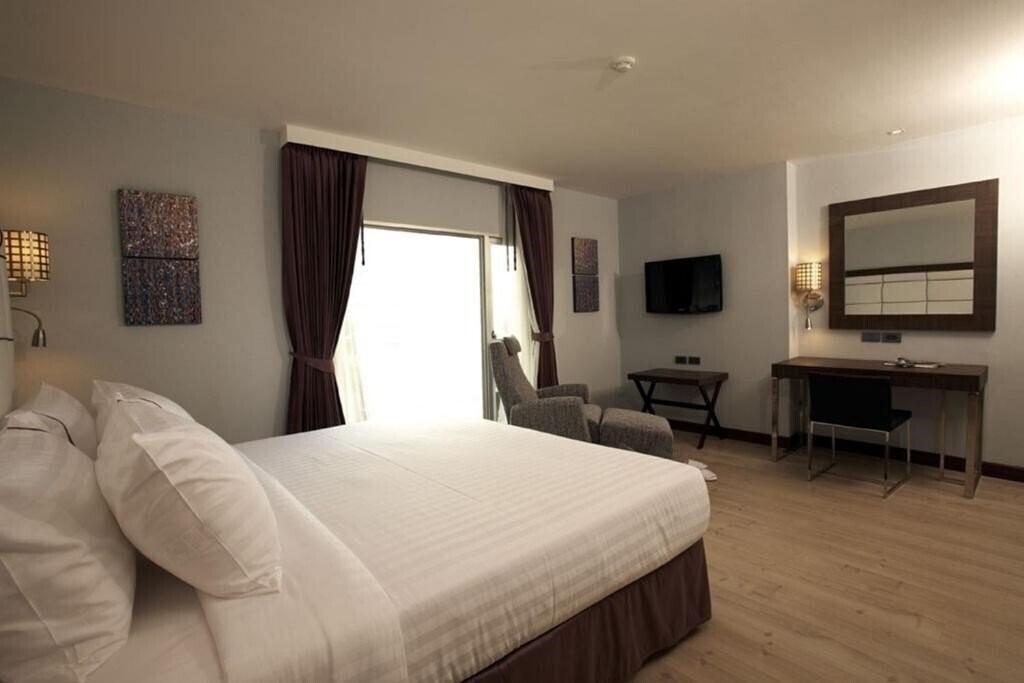 Imaginea S Sukhumvit Suites 3*
